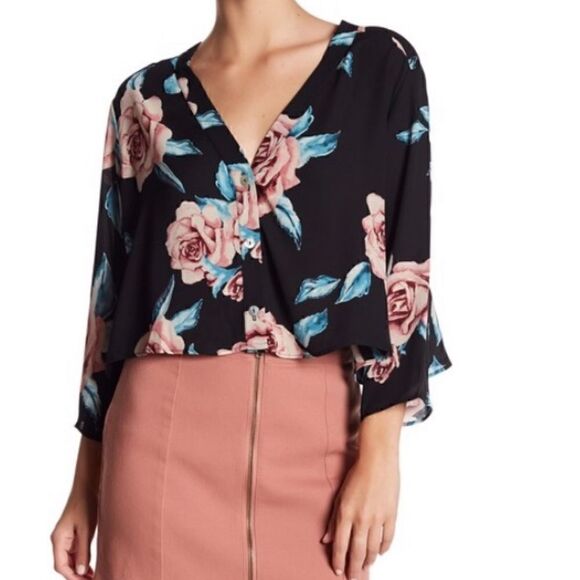 NWT MSRP $106 SHOW ME YOUR MUMU Uptown Button Down Blouse Women's Size Small - Picture 2 of 9